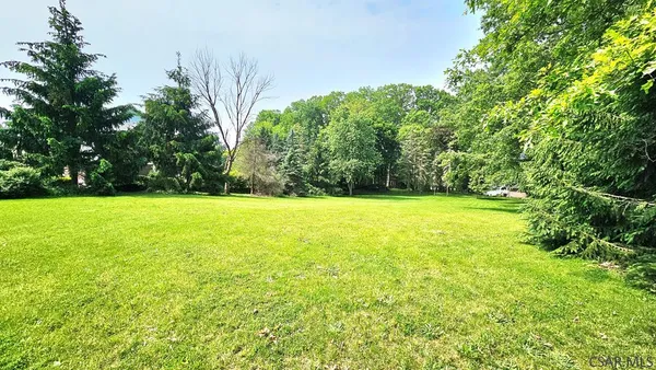 $64,900 | Vincent Drive, Windber, PA 15963