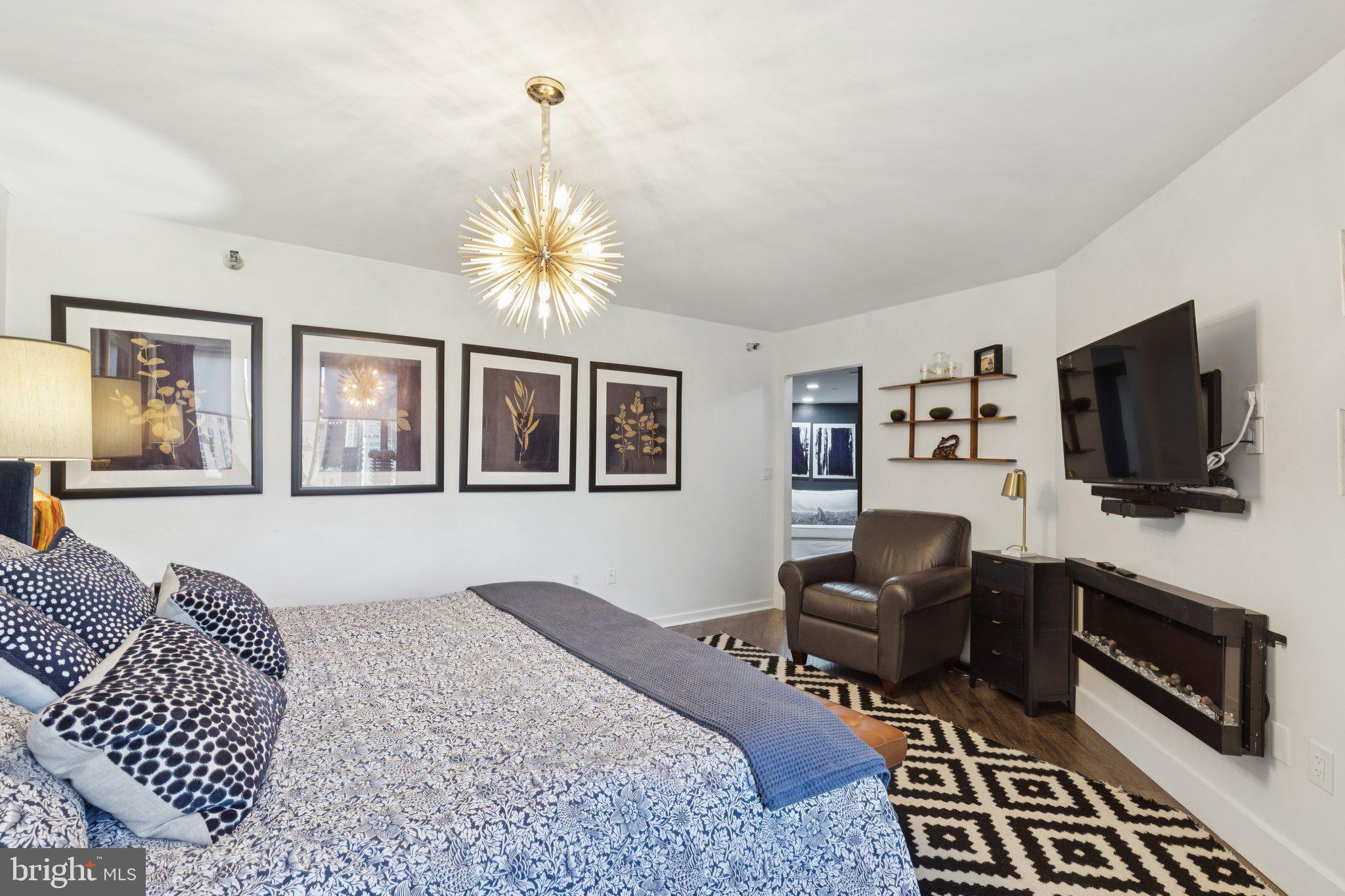 202-10 West Rittenhouse Square, Unit 1409 Philadelphia, PA 19103 - Photo 15 of 39