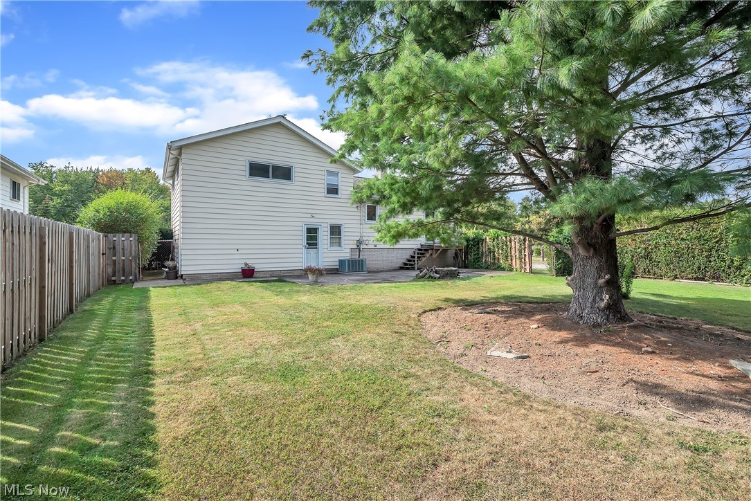 2039 Marshfield Road Cleveland, OH 44124 - Photo 28 of 28