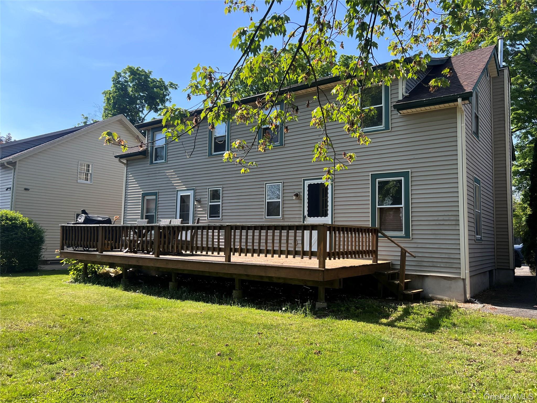 7 Berry Street Wallkill, NY 12589 - Photo 3 of 17 Rear exterior