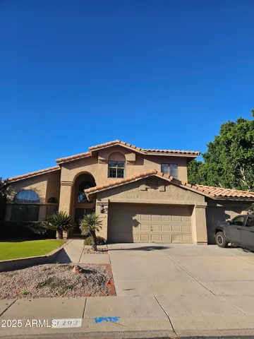 $750,000 | 1202 West Iris Drive, Gilbert, AZ 85233