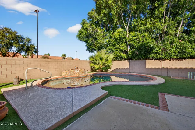 $750,000 | 1202 West Iris Drive, Gilbert, AZ 85233