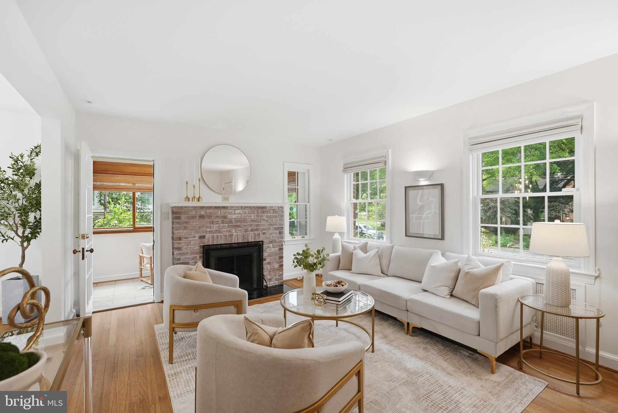 10006 Greenock Road Silver Spring, MD 20901 - Photo 4 of 34