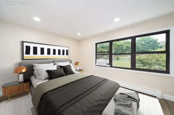 $3,250 | 213 Manhattan Avenue, Unit 2, Jersey City, NJ 07307