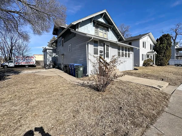 $139,900 | 1640 West 17th Street, Davenport, IA 52804