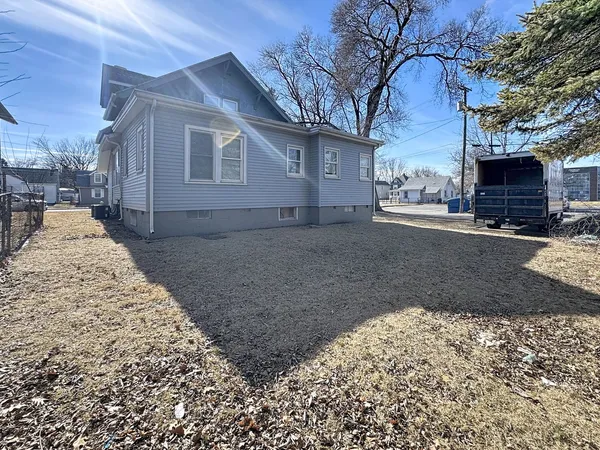 $139,900 | 1640 West 17th Street, Davenport, IA 52804