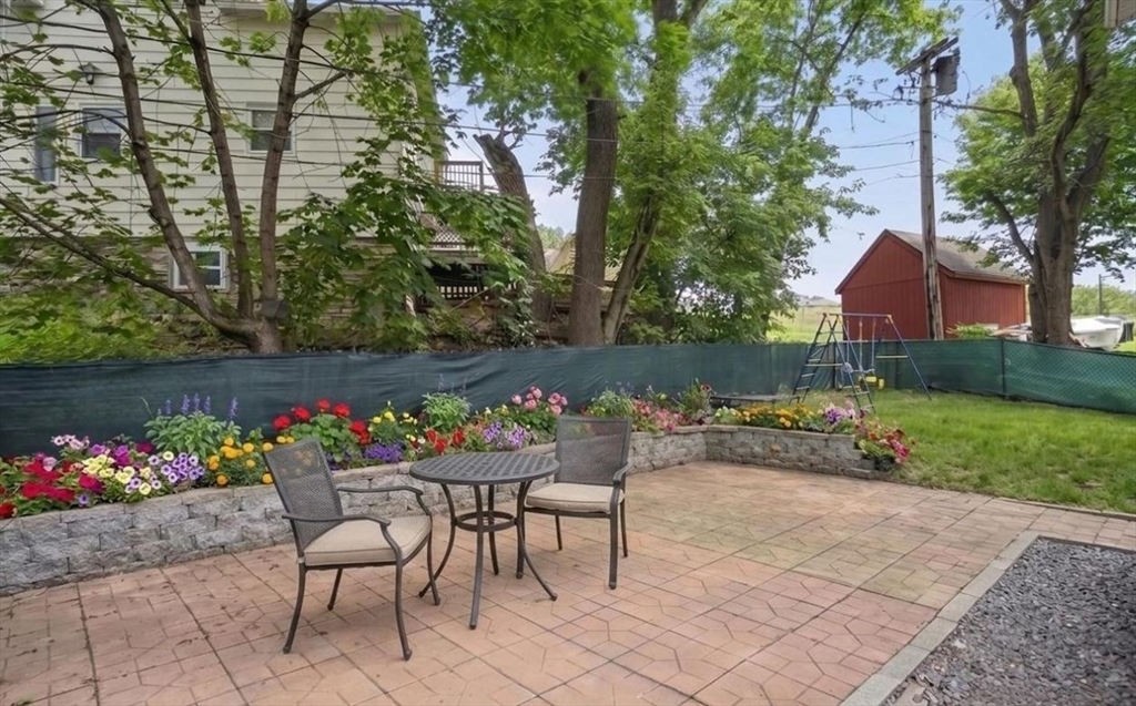24 Ingleside Avenue Worcester, MA 01604 - Photo 35 of 39