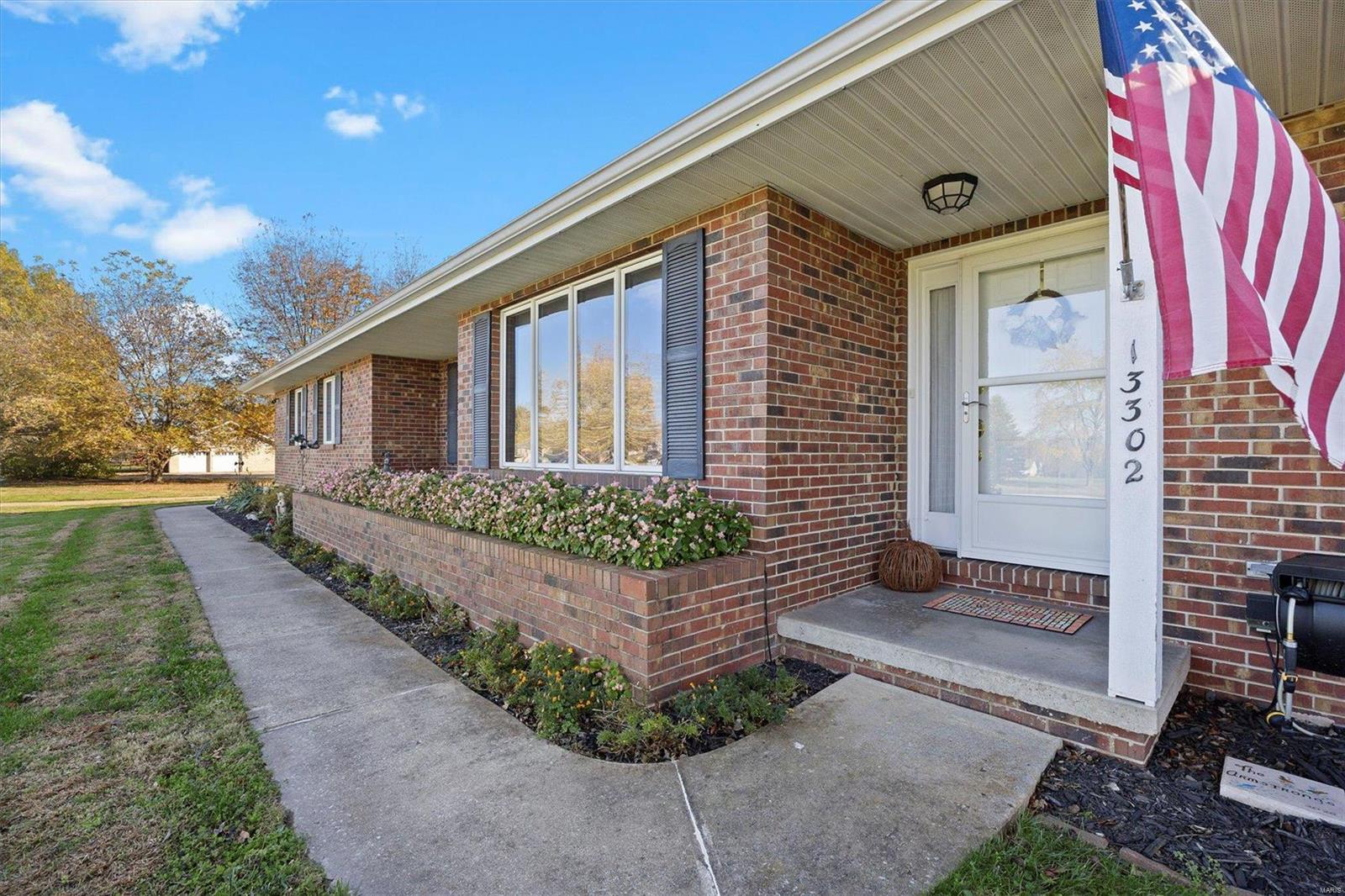 13302 Field Crest Road Highland, IL 62249 - Photo 4 of 45
