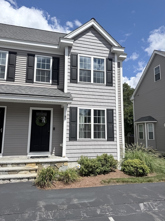 85 Riley Road, Unit 115 Tyngsborough, MA 01879 - Photo 2 of 26 Gallery Image 2