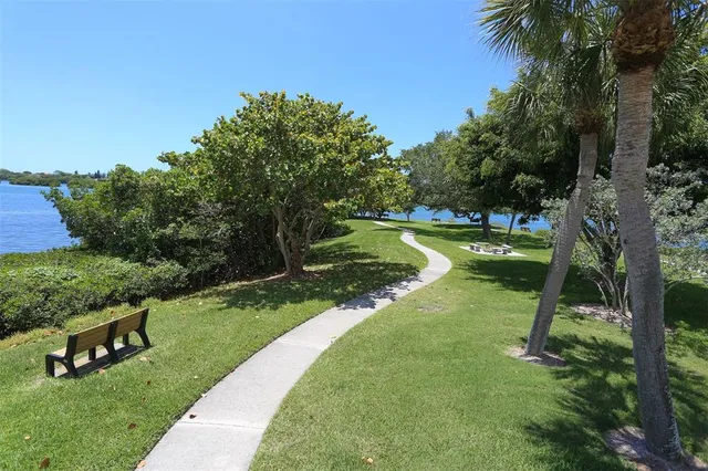 $2,299,000 | 312 Yacht Harbor Drive, Osprey, FL 34229