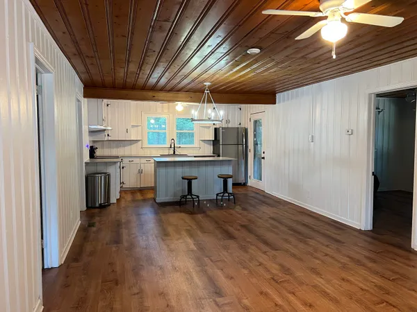 $1,695 | 4183 Mini Market Road, Little River, SC 29566