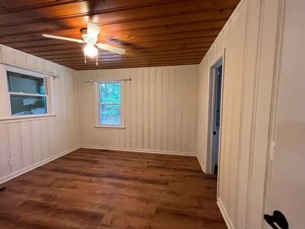 $1,695 | 4183 Mini Market Road, Little River, SC 29566