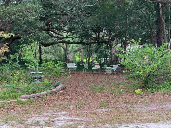 $1,695 | 4183 Mini Market Road, Little River, SC 29566