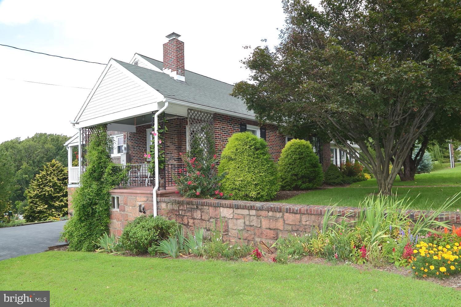 155 North Ridge Road Reinholds, PA 17569 - Photo 3 of 29 Gallery Image 3
