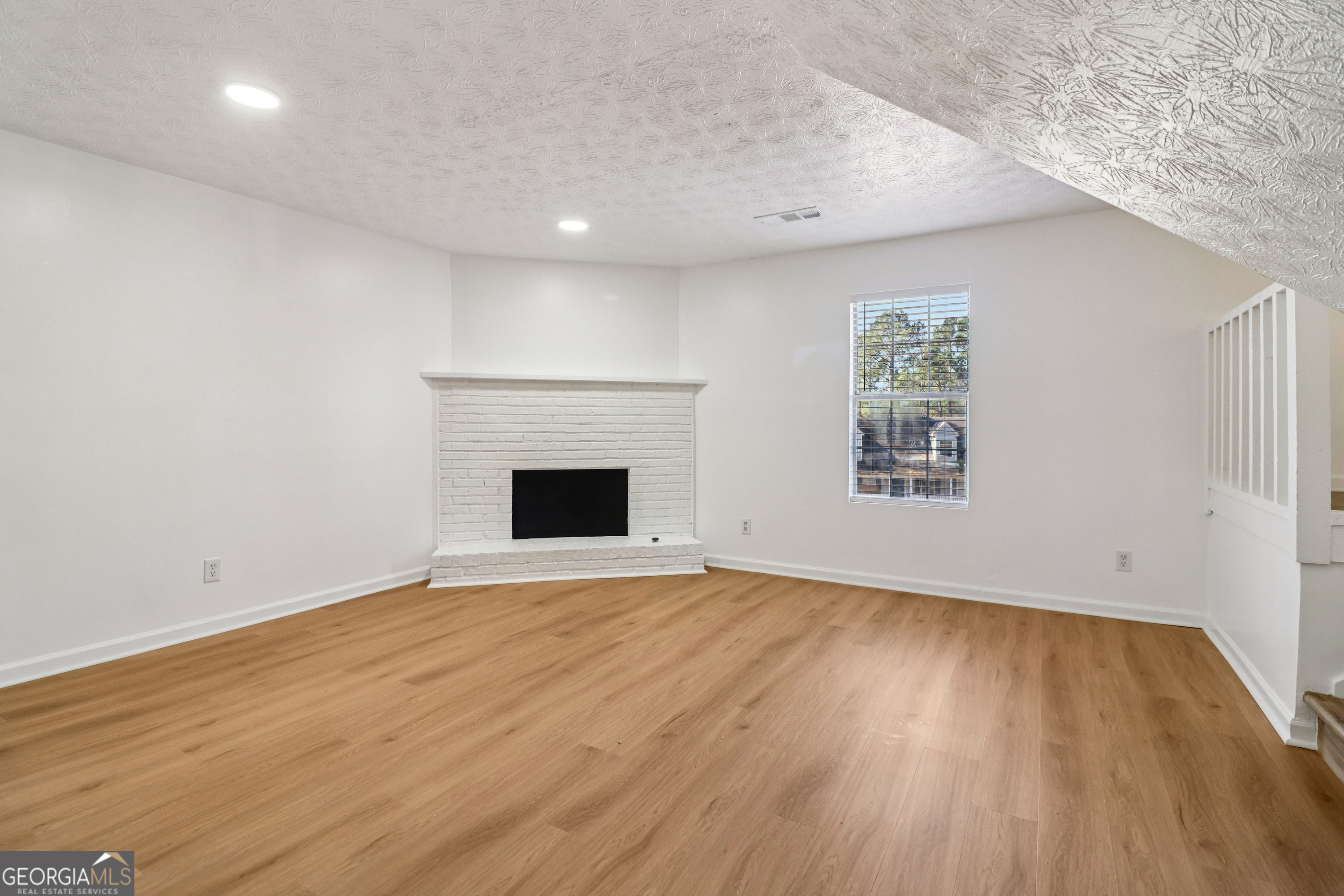 3840 Rolling Place Conley, GA 30288 - Photo 5 of 42