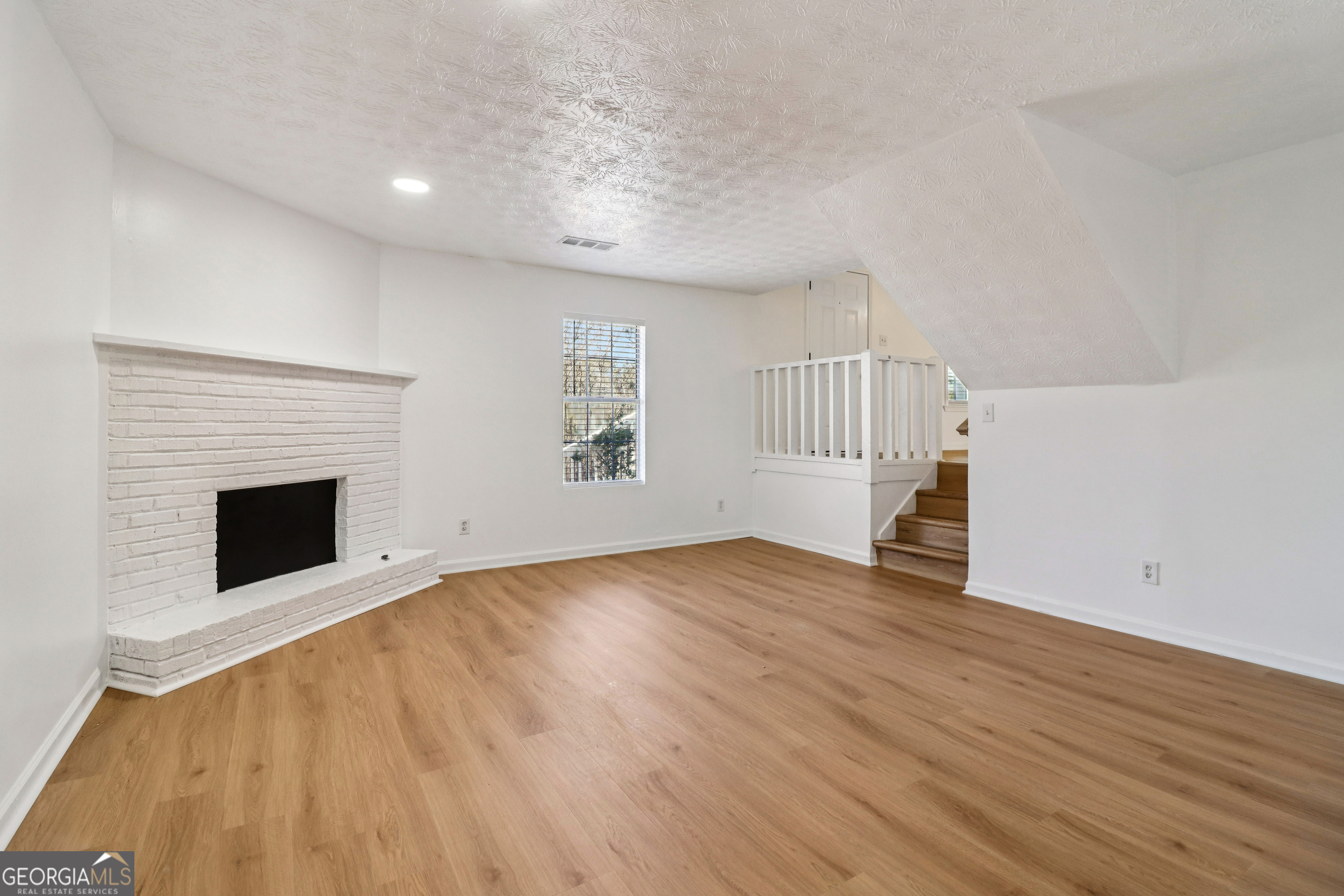 3840 Rolling Place Conley, GA 30288 - Photo 6 of 42