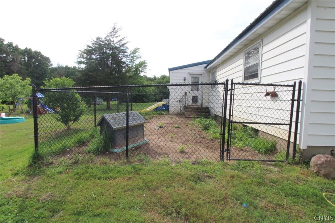 1339 County Rte 57 Volney, NY 13069 - Photo 10 of 50