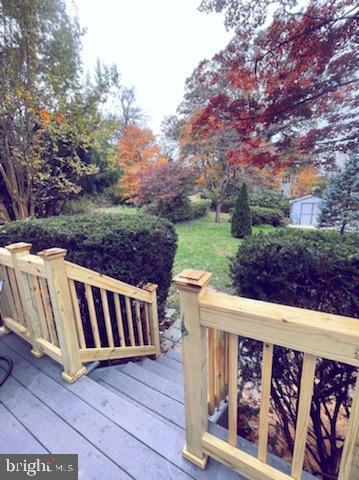 9118 Sudbury Road Silver Spring, MD 20901 - Photo 7 of 33