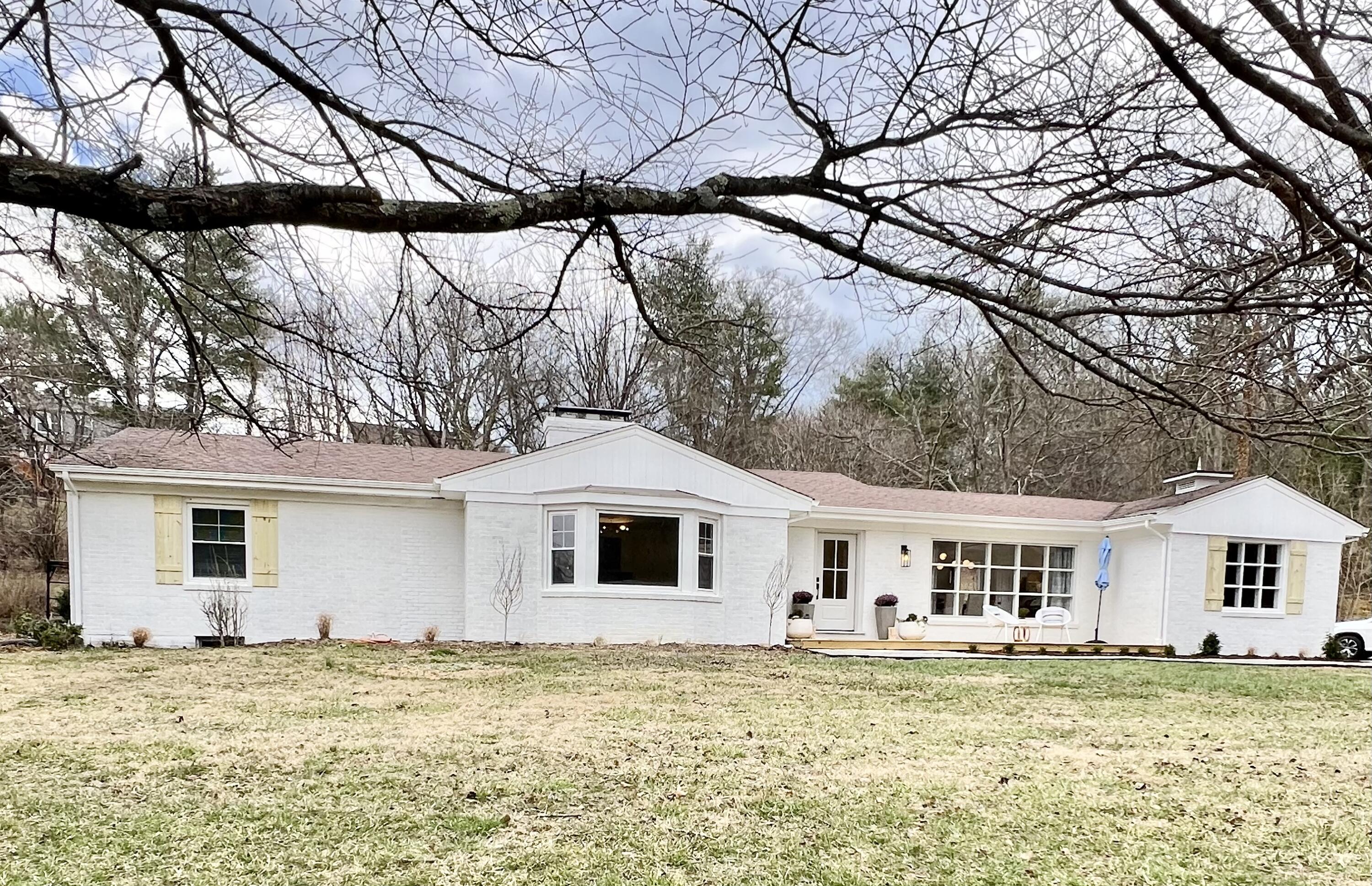 5626 Merriman Road Roanoke, VA 24018 - Photo 39 of 43 IMG_9527
