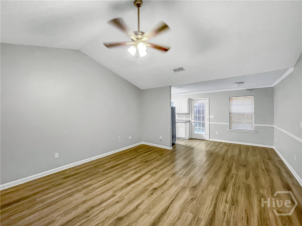 251 Autumn Ridge Court Gray, GA 31032 - Photo 11 of 31 Family room/Dining area view