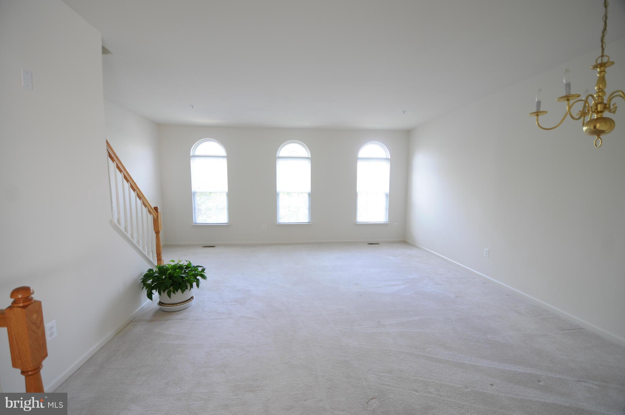 705 Gaither Road Rockville, MD 20850 - Photo 8 of 23 Living Room