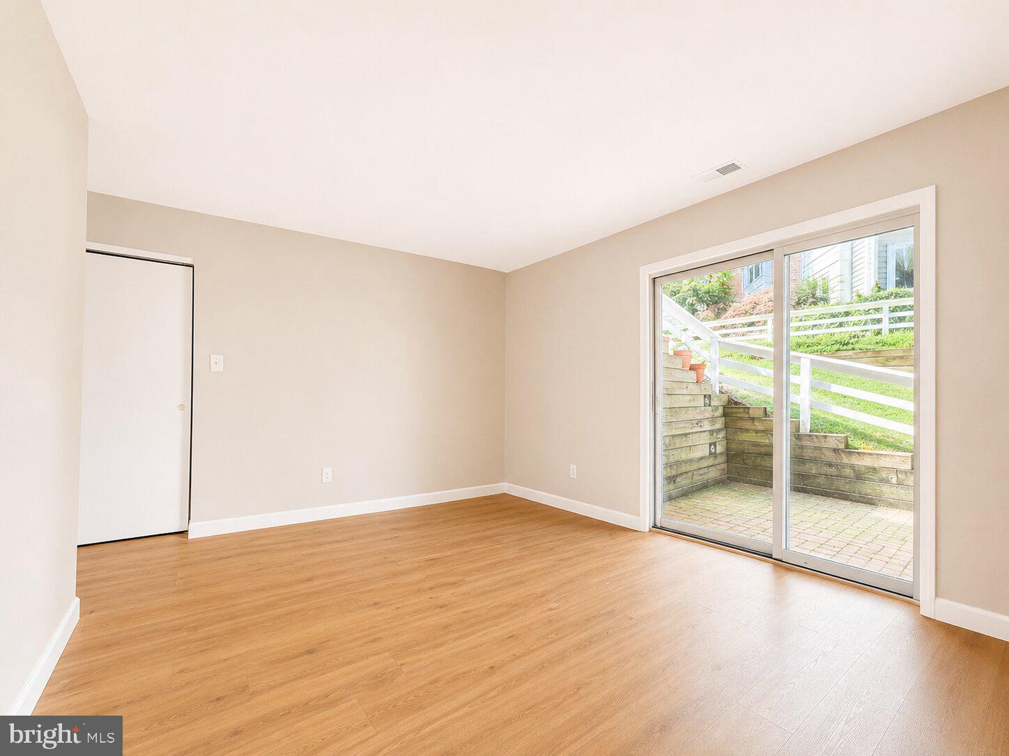 11150 Beaver Trail Court Reston, VA 20191 - Photo 14 of 20 Bedroom