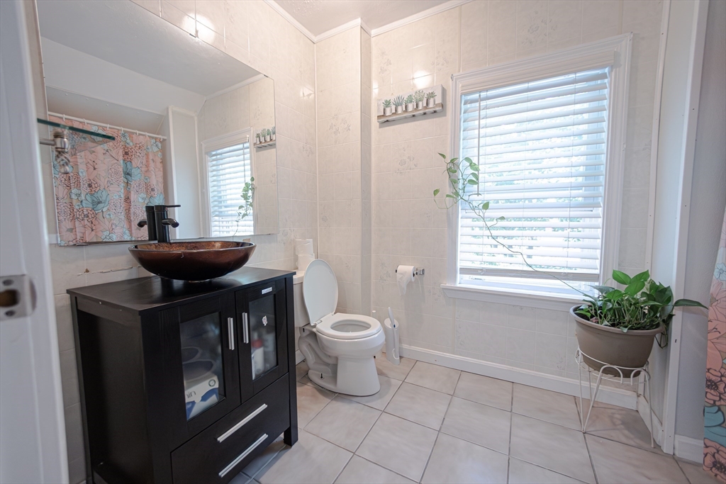 16 Mt Hope Street Dedham, MA 02026 - Photo 13 of 16