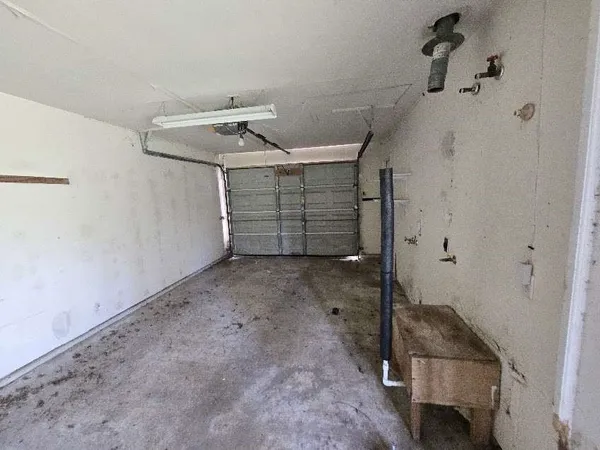 $199,999 | 509 Bobcat Lane, Daisetta, TX 77533