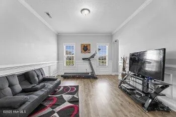 $1,950 | 326 Aquamarine Circle, Jacksonville, NC 28546