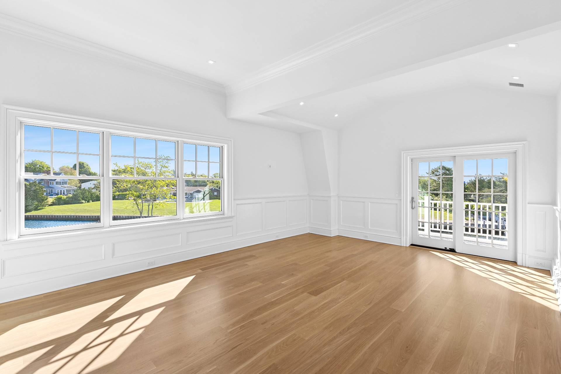 44 Club Lane Remsenburg, NY 11960 - Photo 20 of 32 Gallery Image 20