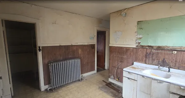 $165,900 | 7530 South Eggleston Avenue, Chicago, IL 60620