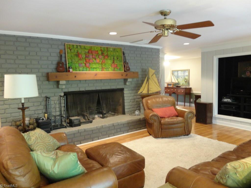 1420 Heathcliff Road High Point, NC 27262 - Photo 6 of 29 Gallery Image 6