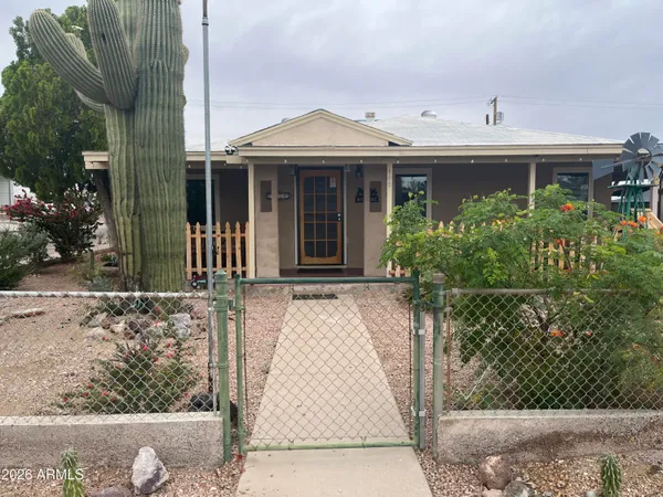 $180,000 | 140 West 1st Avenue, Ajo, AZ 85321