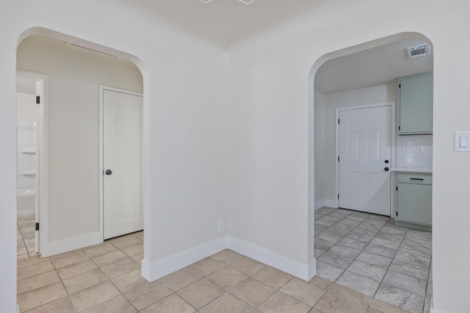 13872 Hanford Armona Road Armona, CA 93202 - Photo 13 of 32