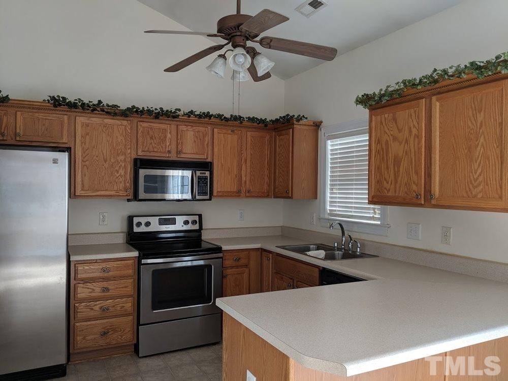 8336 Neuse Lawn Road Raleigh, NC 27616 - Photo 5 of 13 Gallery Image 5