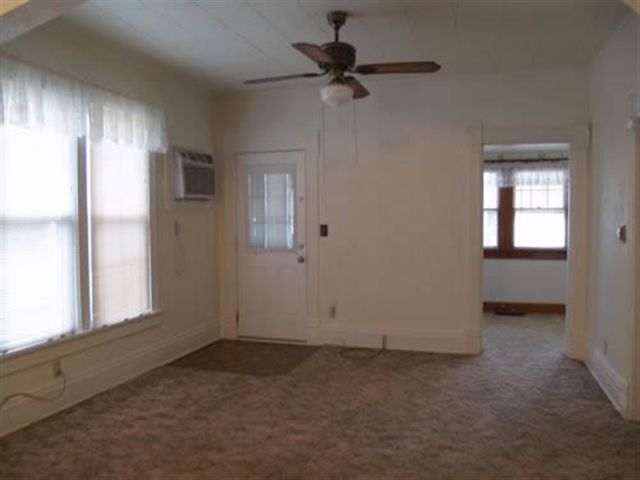 1601 13th Street Moline, IL 61265 - Photo 4 of 10 Gallery Image 4