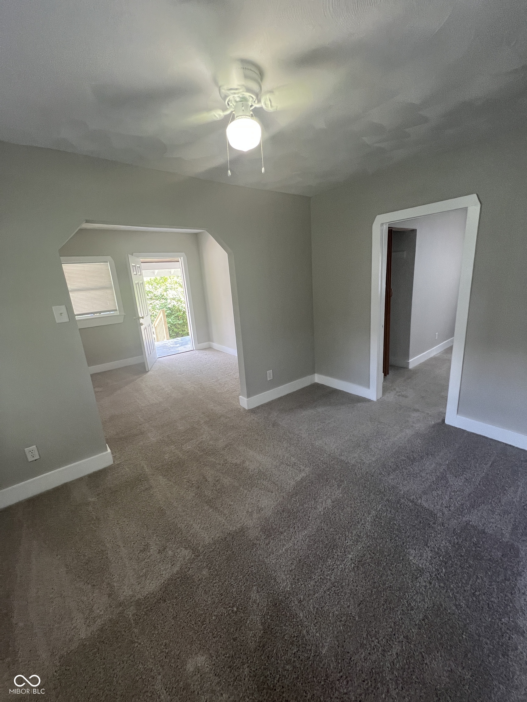 2522 Adams Street Indianapolis, IN 46218 - Photo 3 of 19