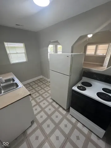 $925 | 2522 Adams Street, Indianapolis, IN 46218