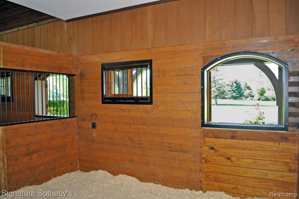 4519 Thornville Road Metamora, MI 48455 - Photo 94 of 99 105.jpg