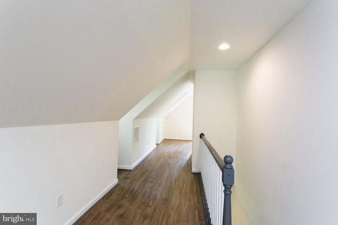 8266 Rogues Road Catlett, VA 20119 - Photo 17 of 30 Interior (General)