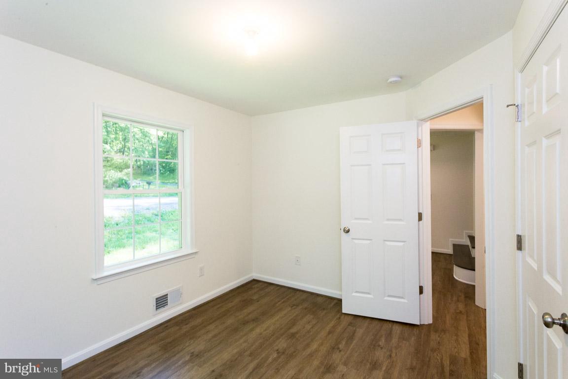 8266 Rogues Road Catlett, VA 20119 - Photo 23 of 30 Bedroom