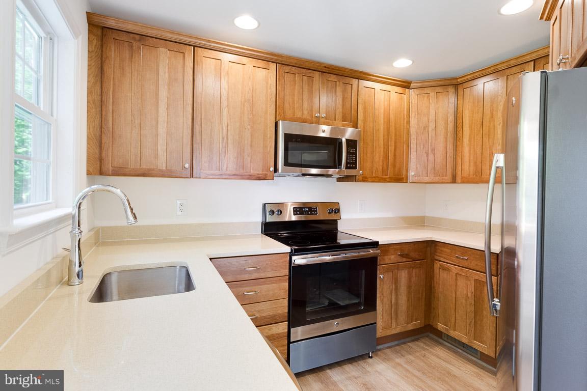 8266 Rogues Road Catlett, VA 20119 - Photo 10 of 30 Kitchen