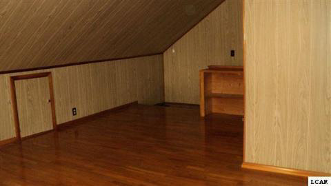 2658 Laberdee Road Adrian, MI 49221 - Photo 7 of 10 20097947-6.JPG