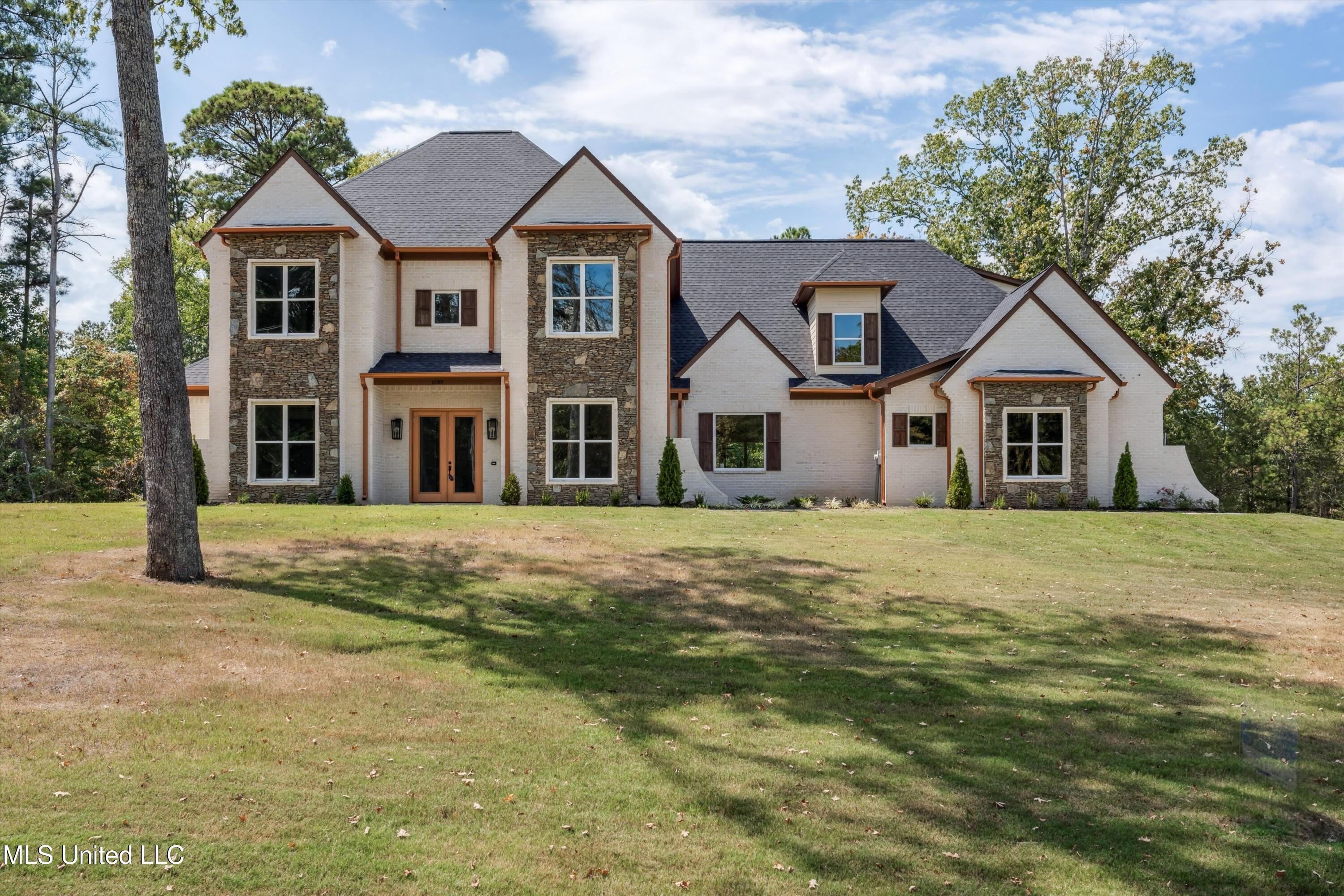 10187 Woolsey Road Olive Branch, MS 38654 - Photo 1 of 37 02-10187 Woolsey Rd-51