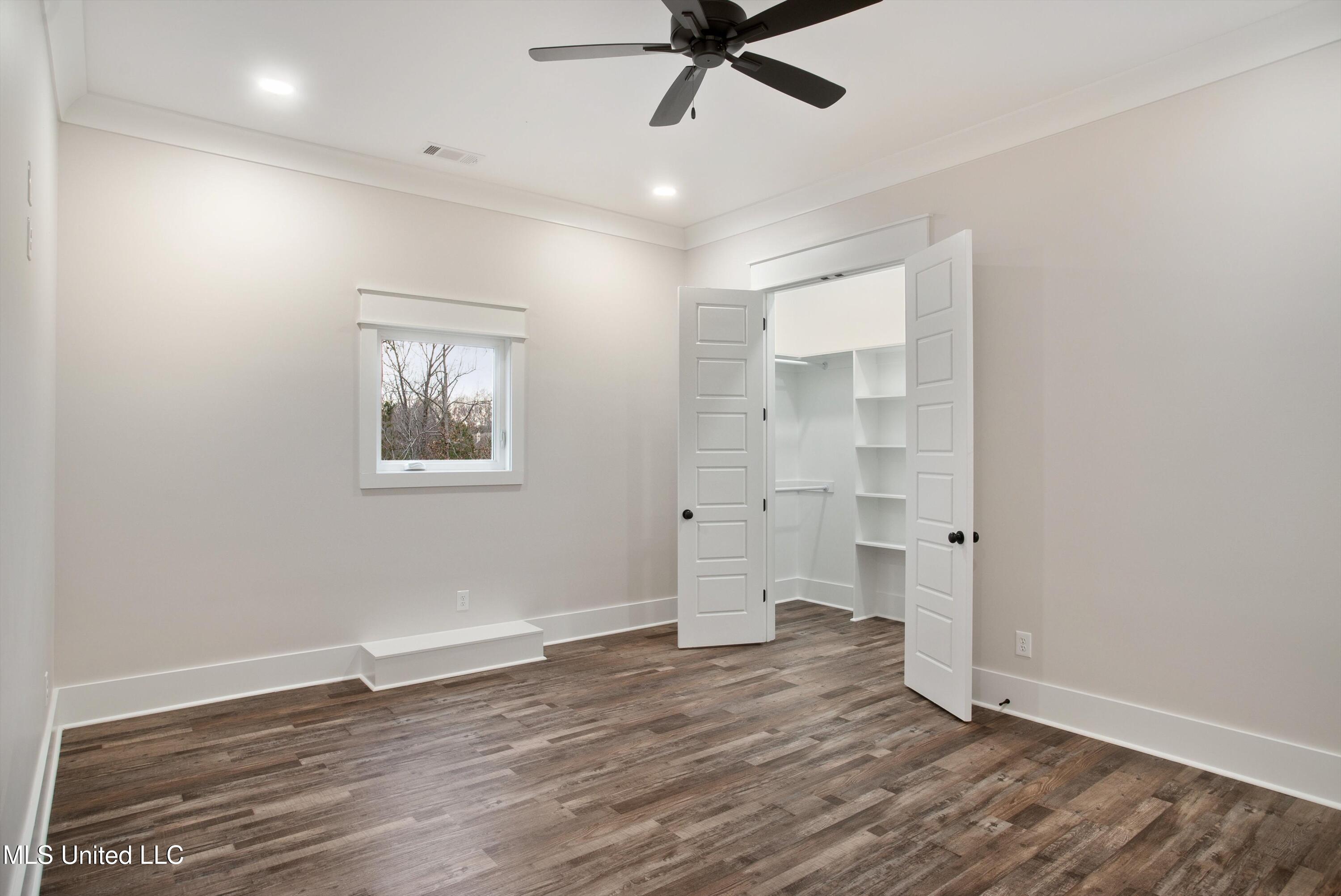 10187 Woolsey Road Olive Branch, MS 38654 - Photo 23 of 37 19-10187 Woolsey Rd-19