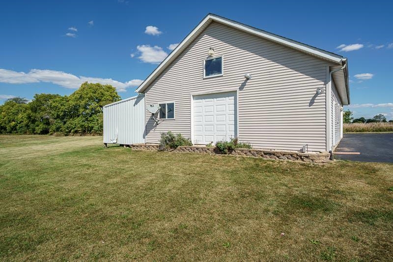 6472 Blomberg Road Cherry Valley, IL 61016 - Photo 30 of 41 Gallery Image 30