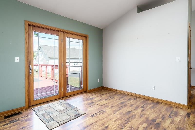 6472 Blomberg Road Cherry Valley, IL 61016 - Photo 10 of 41 Gallery Image 10