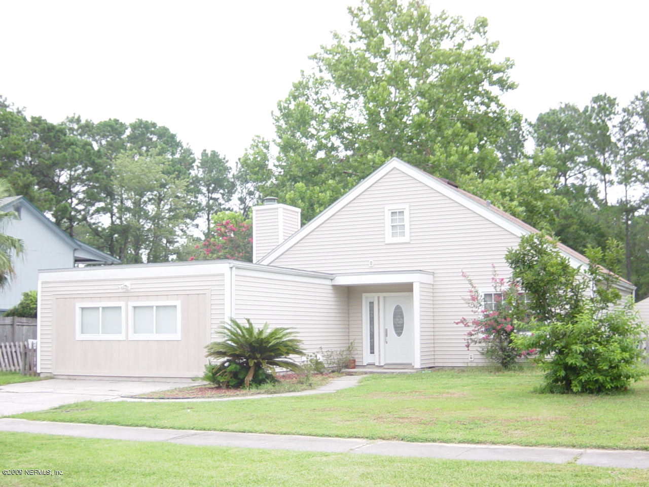 10529 Hampton Road Jacksonville, FL 32257 - Photo 1 of 6 Front