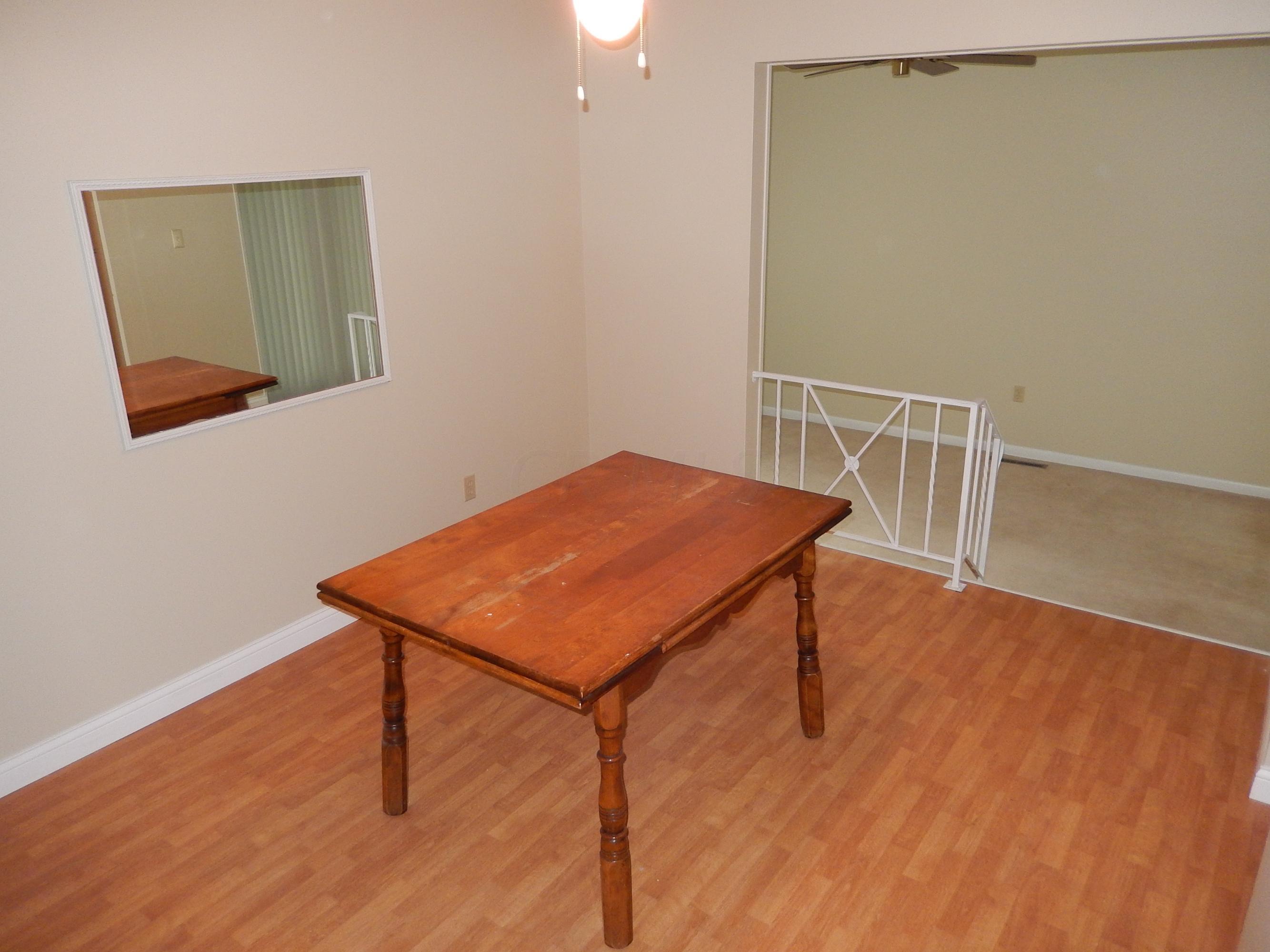 5277 Hedgewood Road Columbus, OH 43229 - Photo 9 of 11