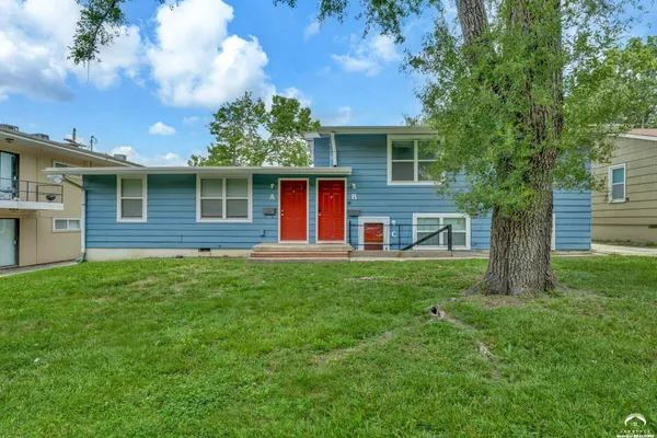 $365,000 | 610 West 25th Street, Lawrence, KS 66046